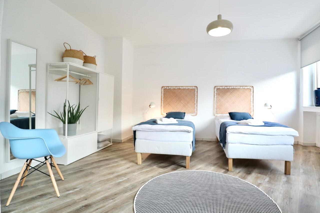 Boho Apartment: Netflix + Balcony + Bathtub Essen Eksteriør bilde