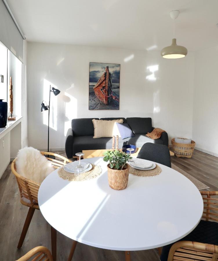 Boho Apartment: Netflix + Balcony + Bathtub Essen Eksteriør bilde